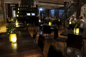 Candles Recharge commercial quality rechargeable candles for restaurants, hotels & bars, flameless Candles